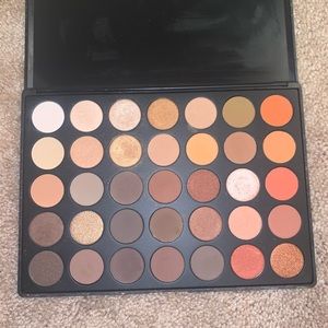 Morphe 35O EyeShadow Pallet